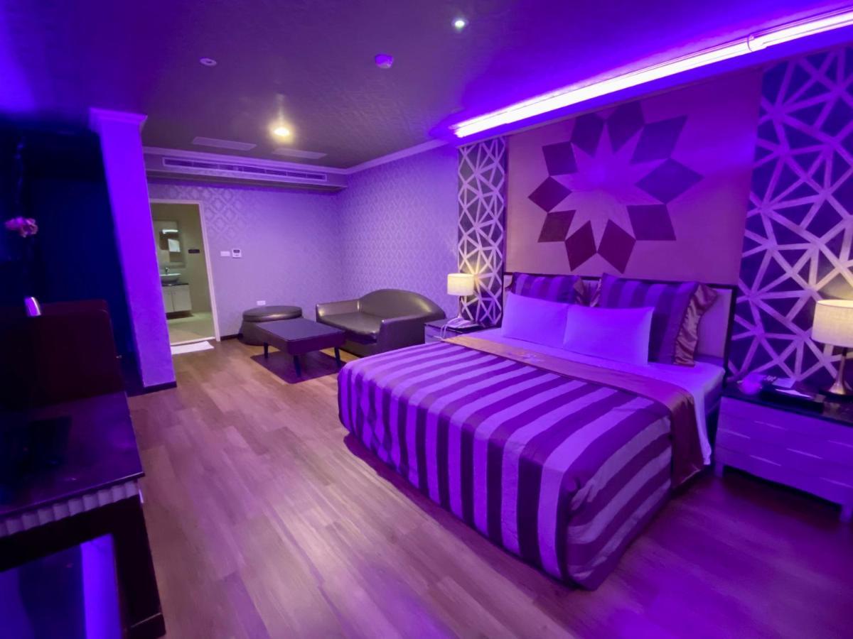 Pingtung Huang Xing Motel מראה חיצוני תמונה