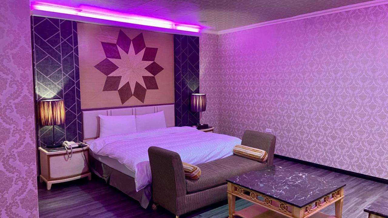 Pingtung Huang Xing Motel מראה חיצוני תמונה