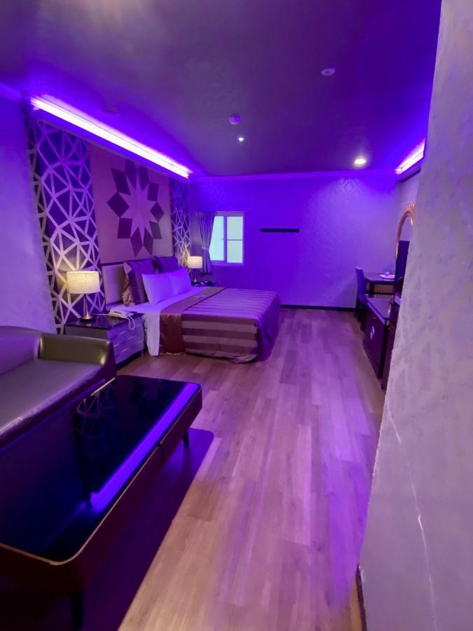Pingtung Huang Xing Motel מראה חיצוני תמונה