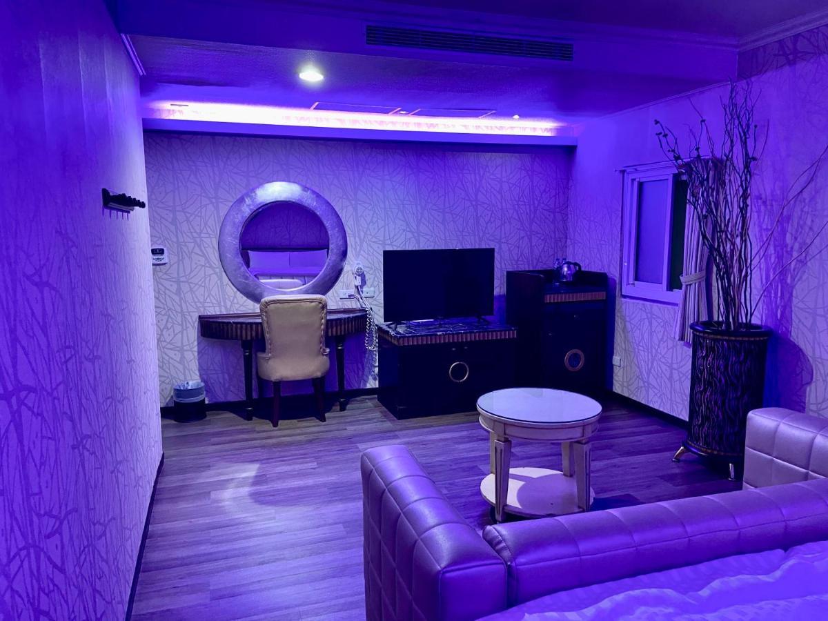 Pingtung Huang Xing Motel מראה חיצוני תמונה